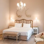 Luxury Aphrodite Villa