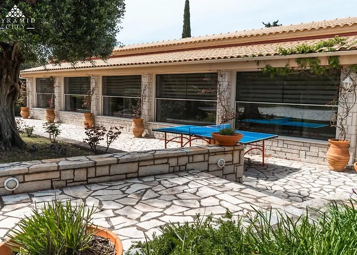 Luxury Aphrodite Villa