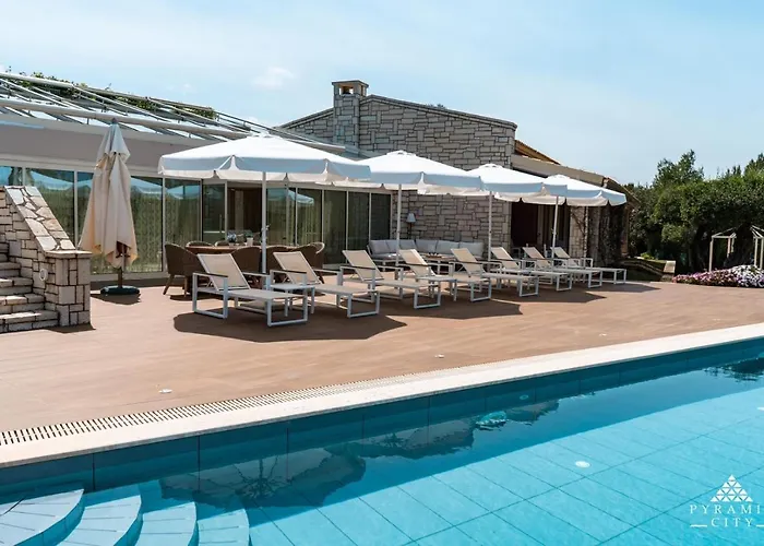 Luxury Aphrodite Villa