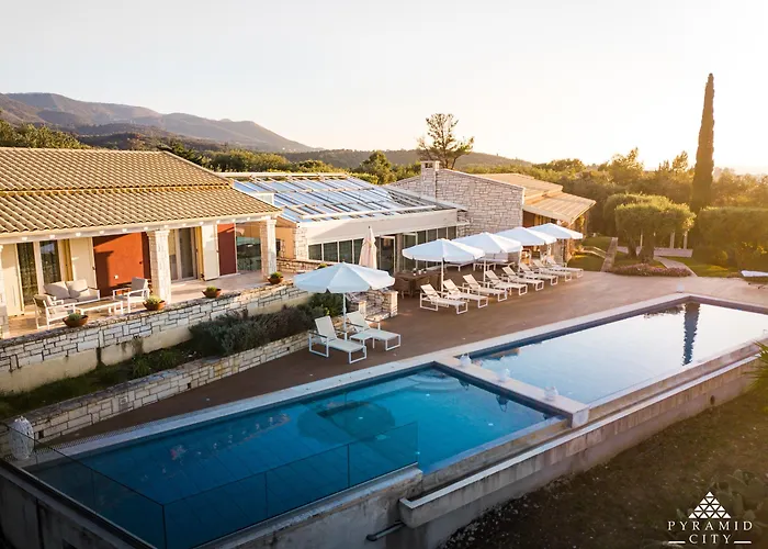 Luxury Aphrodite Villa