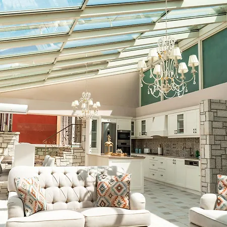 Luxury Aphrodite Villa *