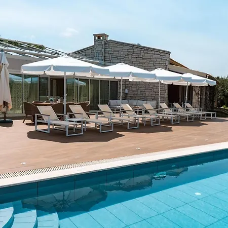 Luxury Aphrodite Villa