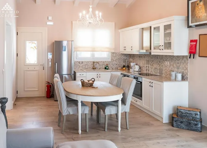 Luxury Aphrodite Willa